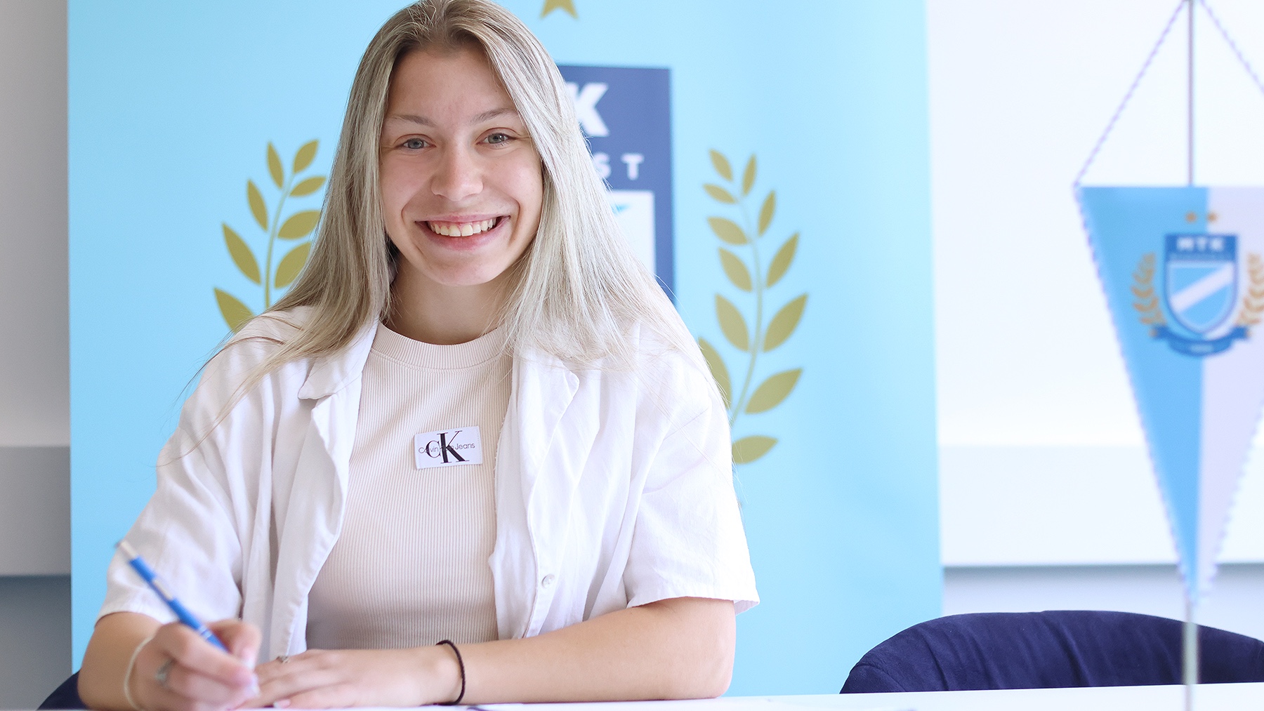 Pataki Georginával szerződést hosszabbítottunk