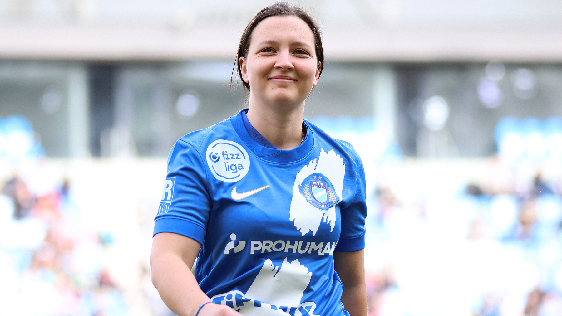 “Család - Ezt jelenti számomra az MTK” - interjú Varga Lucával (Videó)