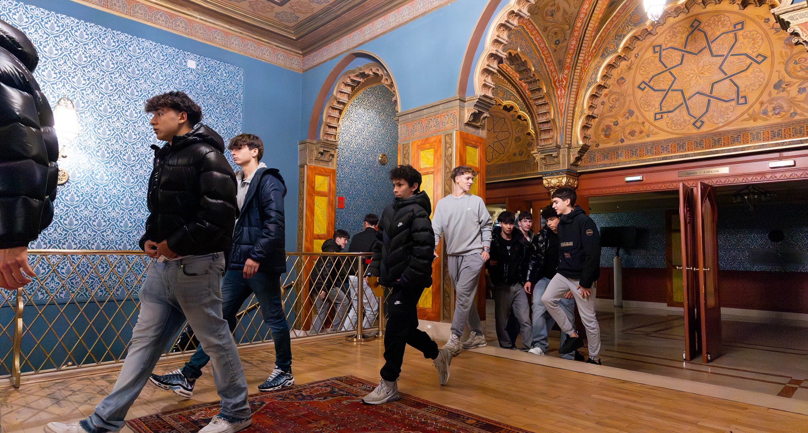 Moziban töltötték a délutánt