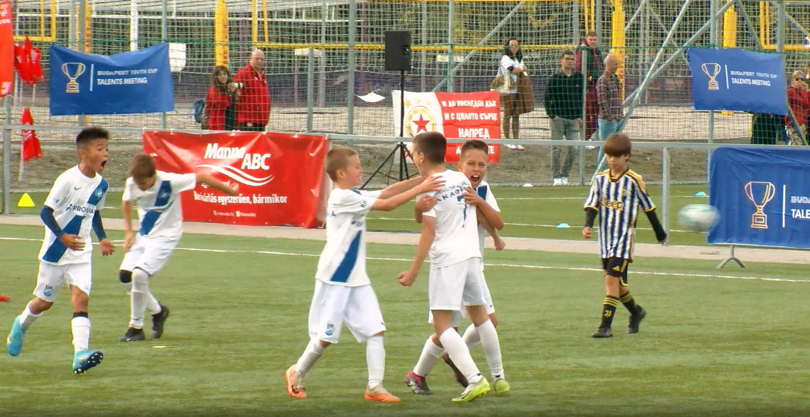 Riport a Budapest Youth Cupon sikeres szereplő U12-es csapatunkról (videó)