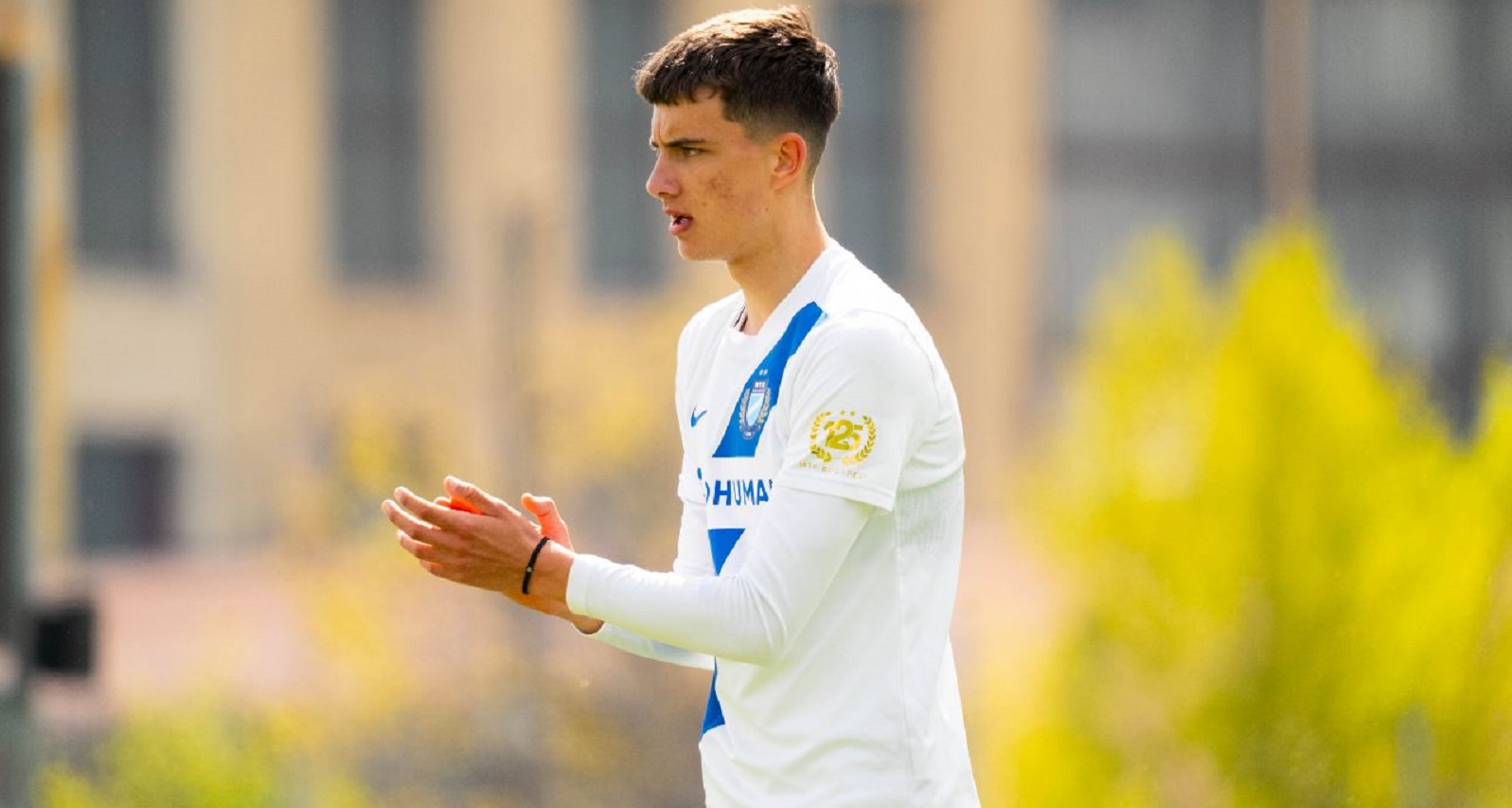 Négyen utazhatnak Örményországba