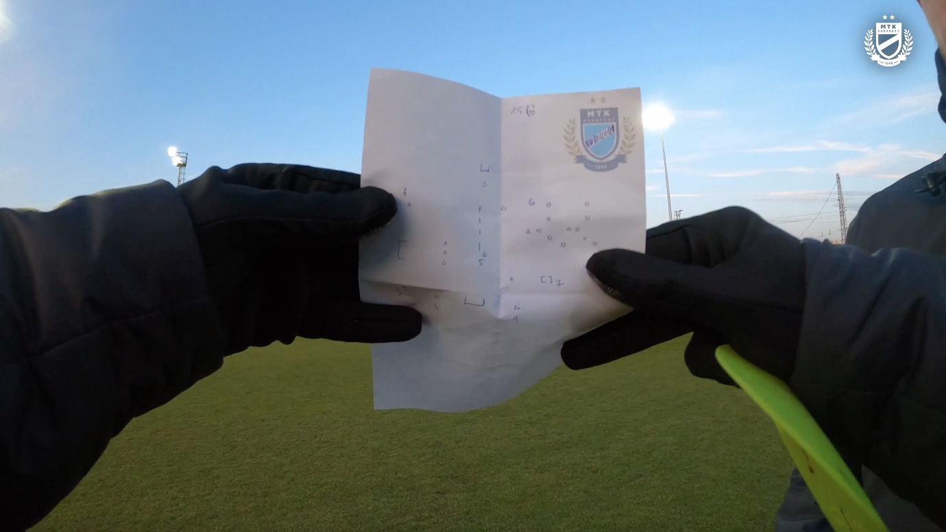 Így zajlik egy edzésünk belülről (Videó)