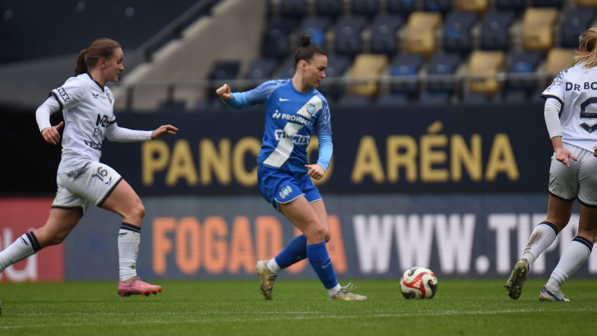 Döntetlen a tavaszi nyitányon