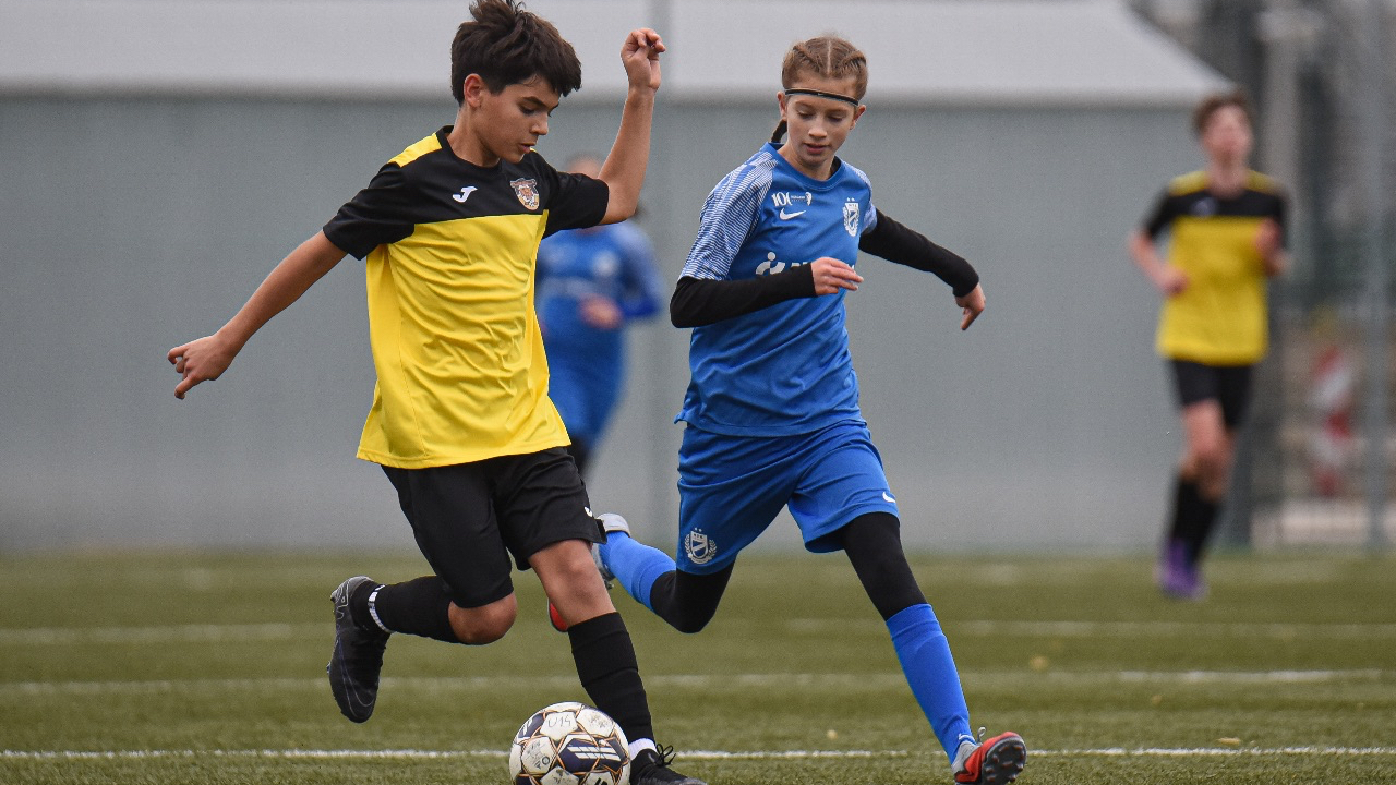 Novemberben is átadásra kerültek a hónap játékosai díjak