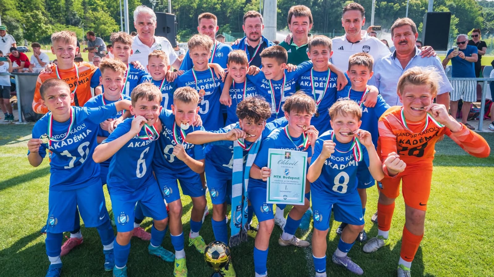 Tornagyőzelemmel zárta a szezont az U12