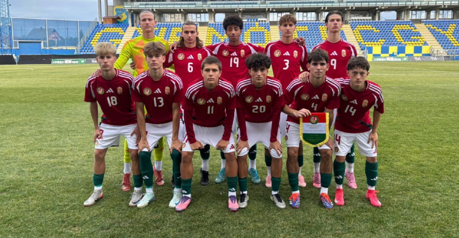 Győzelmek és egy döntetlen a Feröer-szigetek ellen