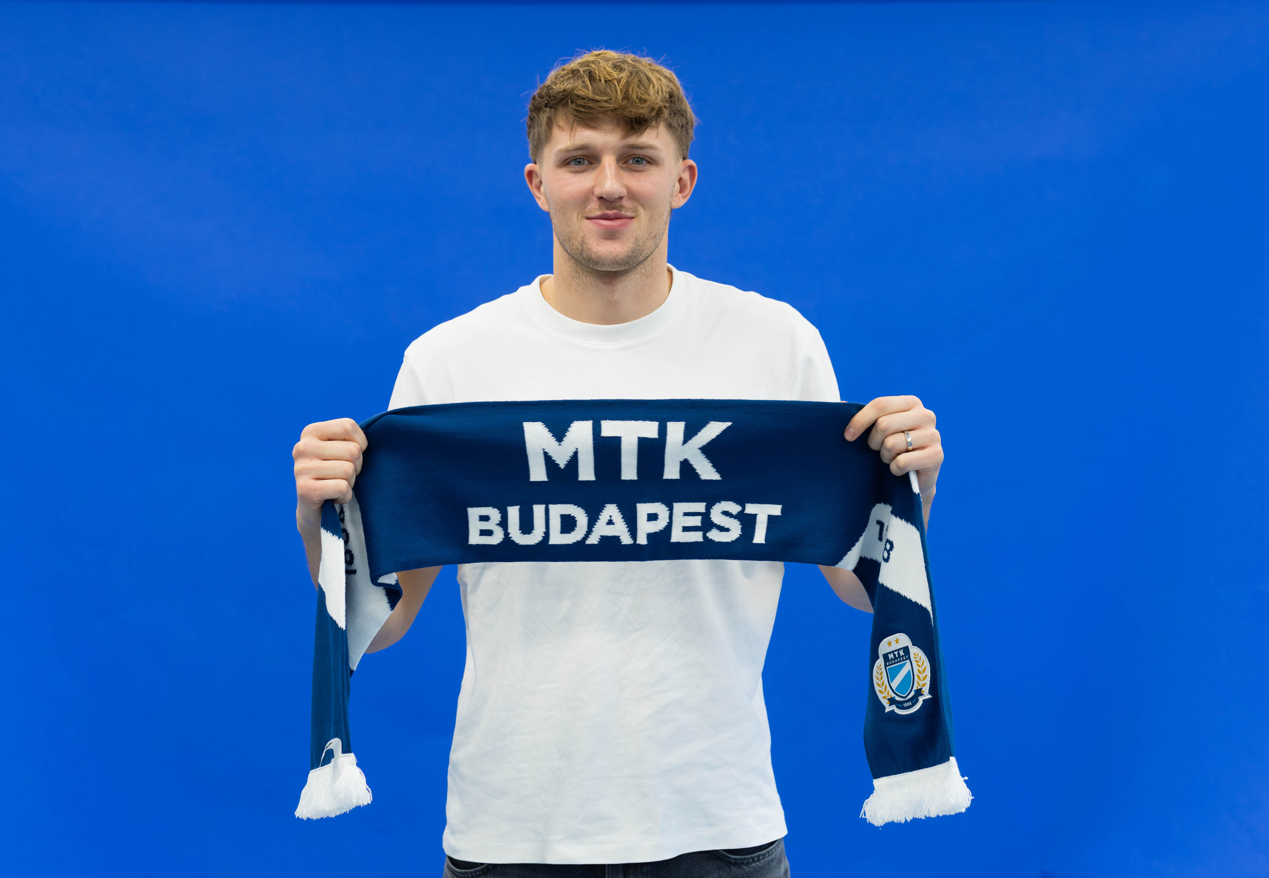 Válogatott védővel erősítettünk