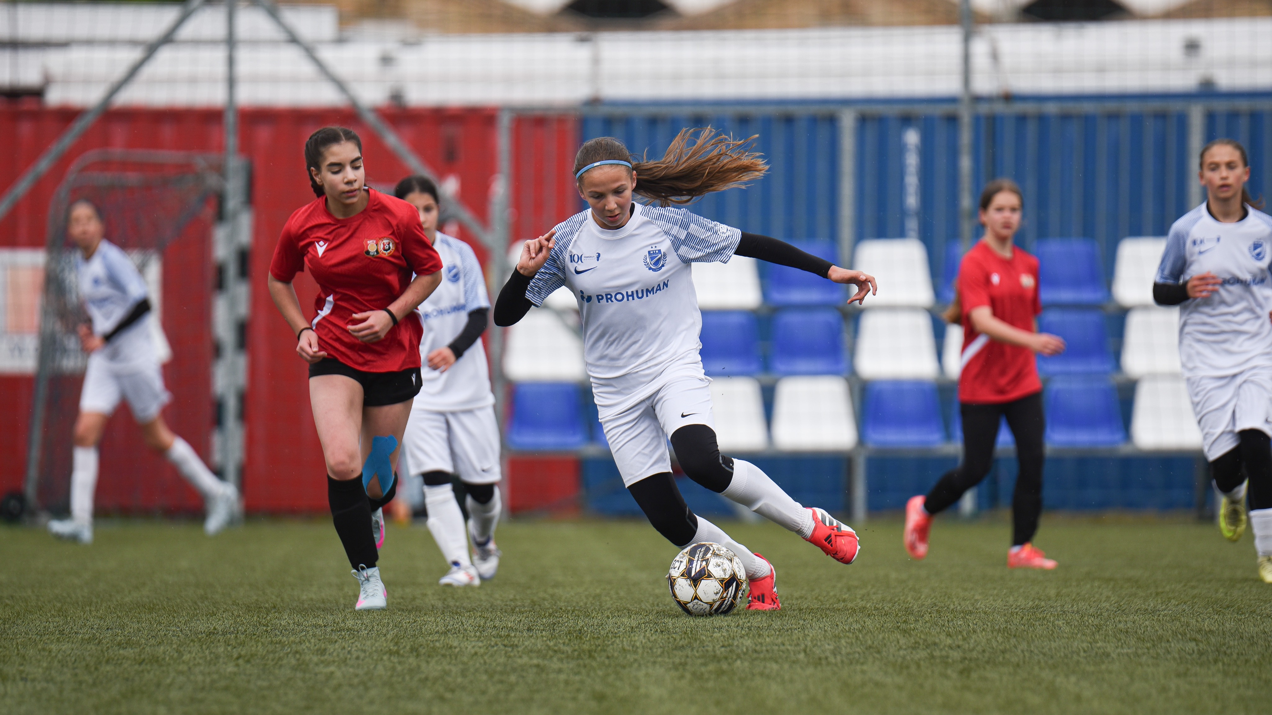 Képgaléria: 17 gólt rúgott a szezonzárón U14-es bajnokcsapatunk