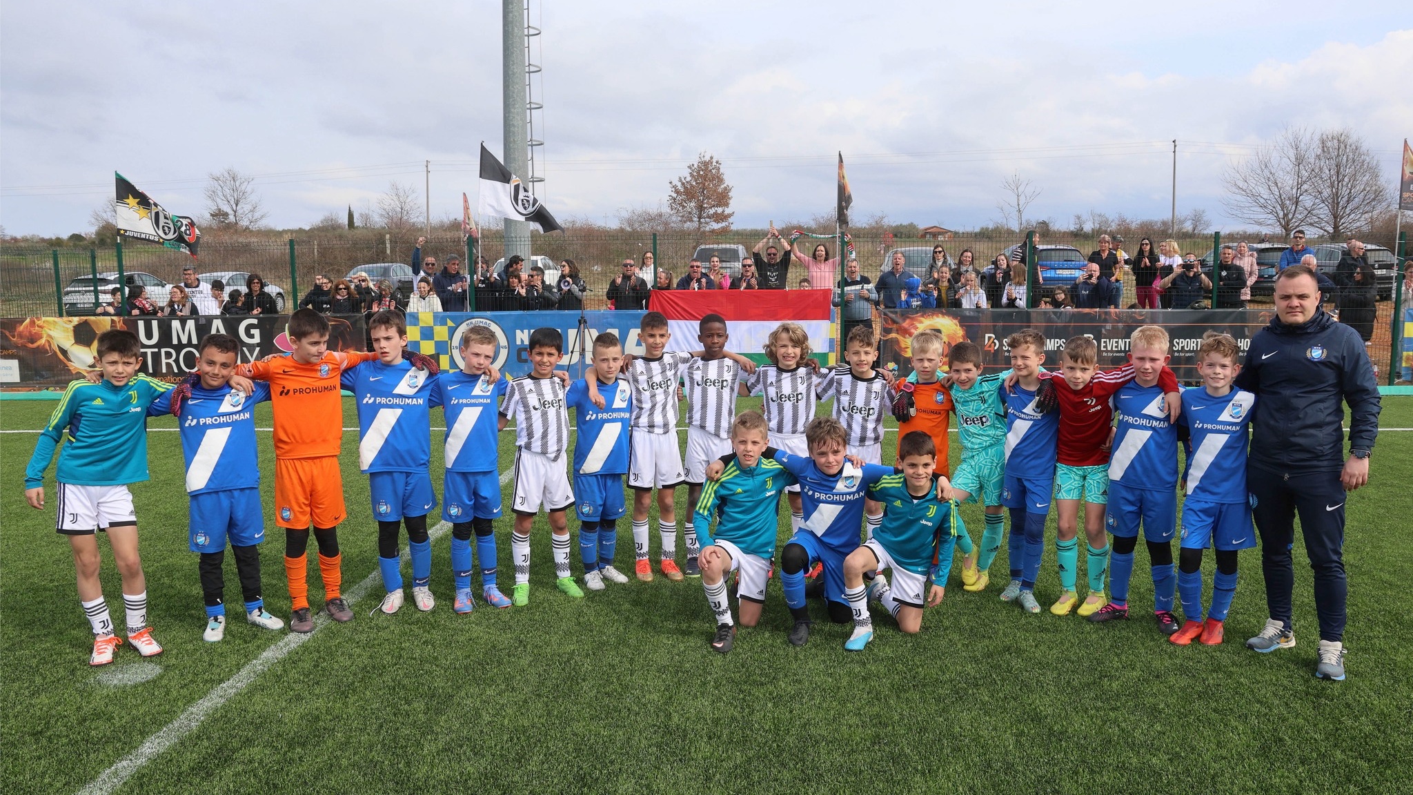 A Juventus FC és az FK Crvena Zvezda ellen is pályára lépett U9-es Horvátországban