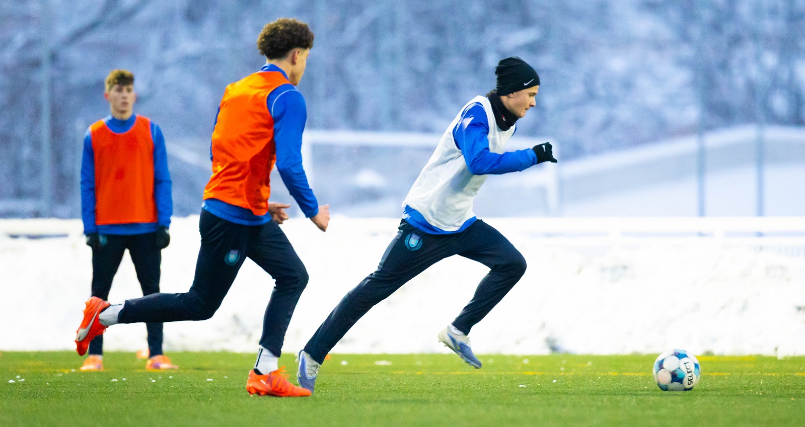 Képgaléria: edzésben U19-es csapatunk