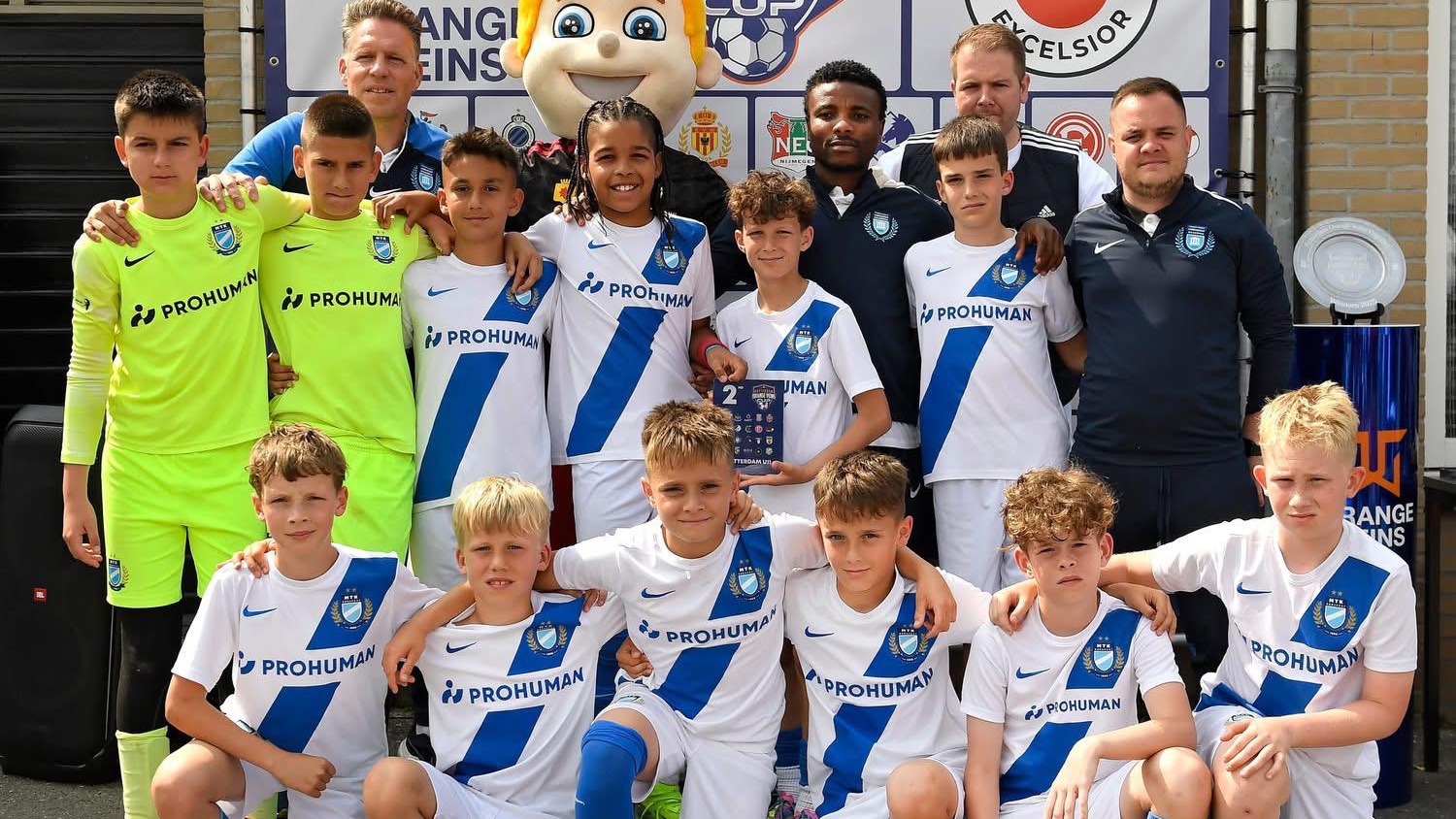 Ezüstérmes lett U11-es gárdánk Hollandiában