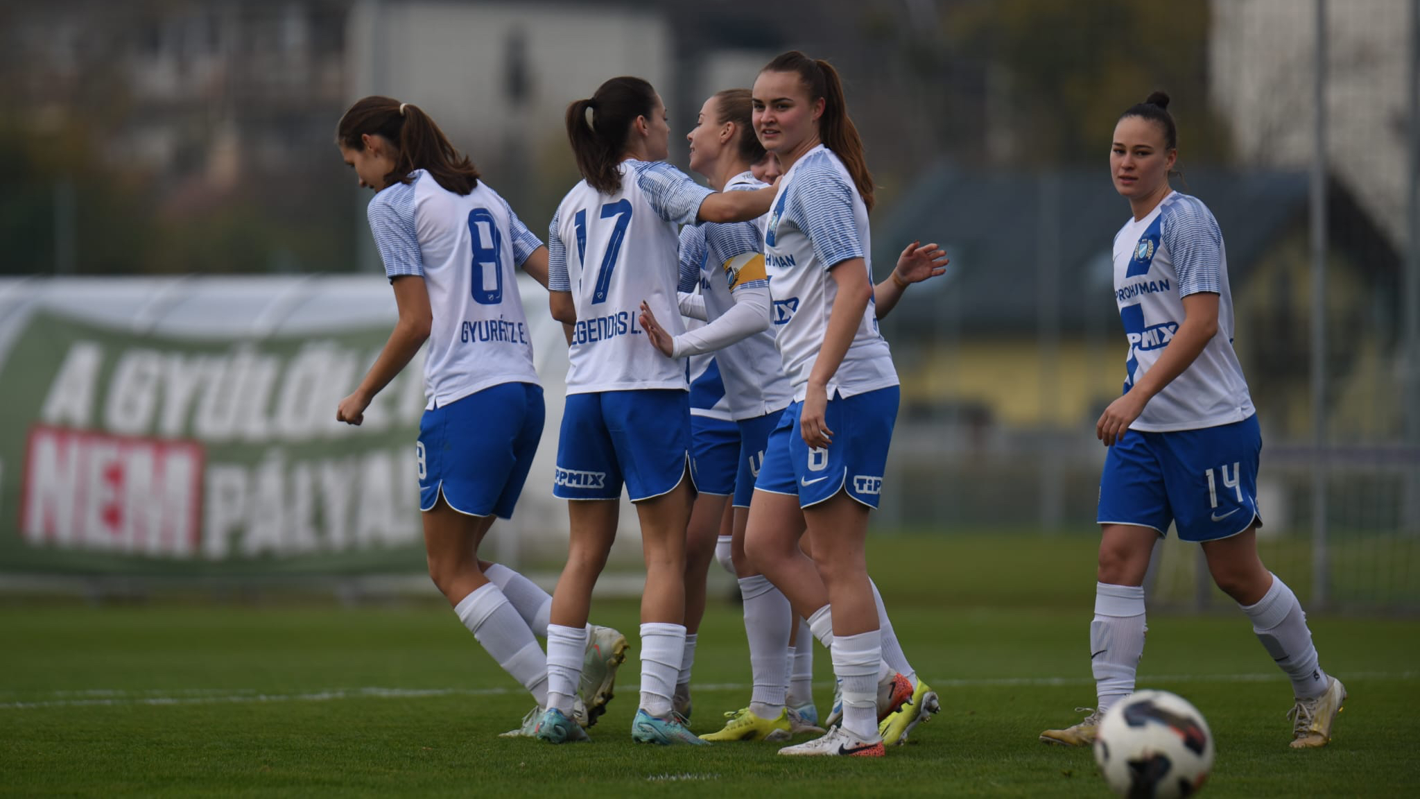 Három gól és három pont Újpesten